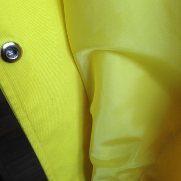 donated ***** New Super Bright, Thick, Comfy, Gorgeous fitting Top/Jacket - Picture 2 of 16